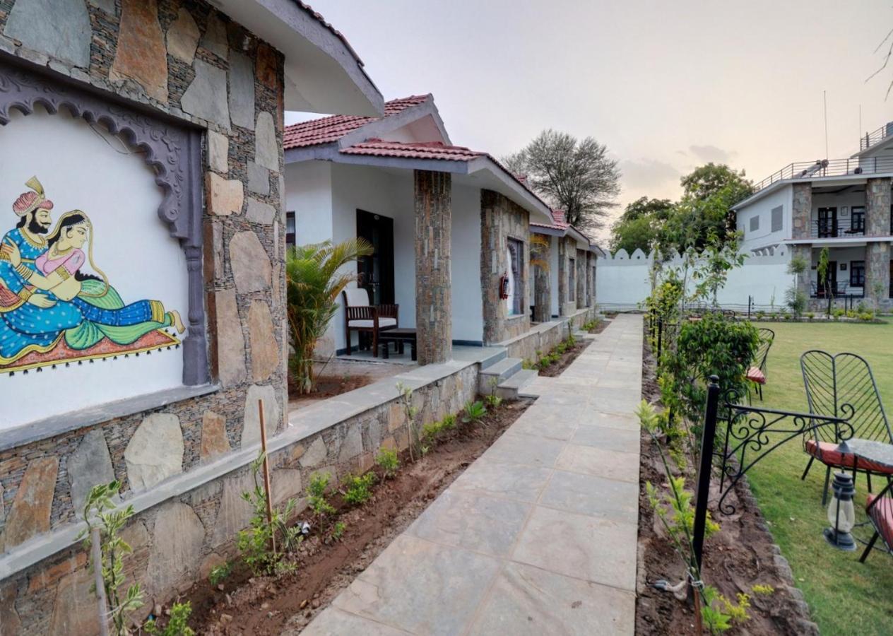 Keshav Resort Udaipur Exterior foto